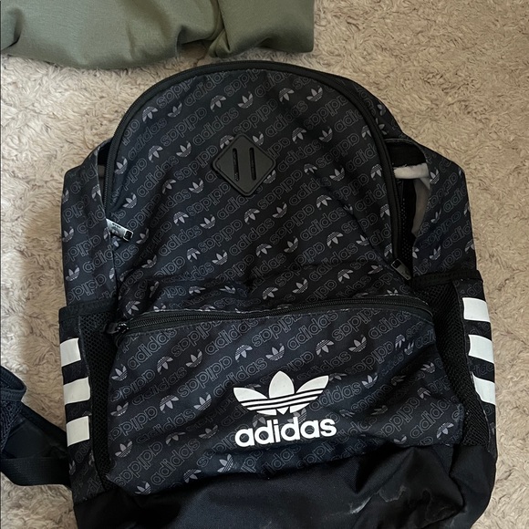 adidas bundle - Picture 3 of 4